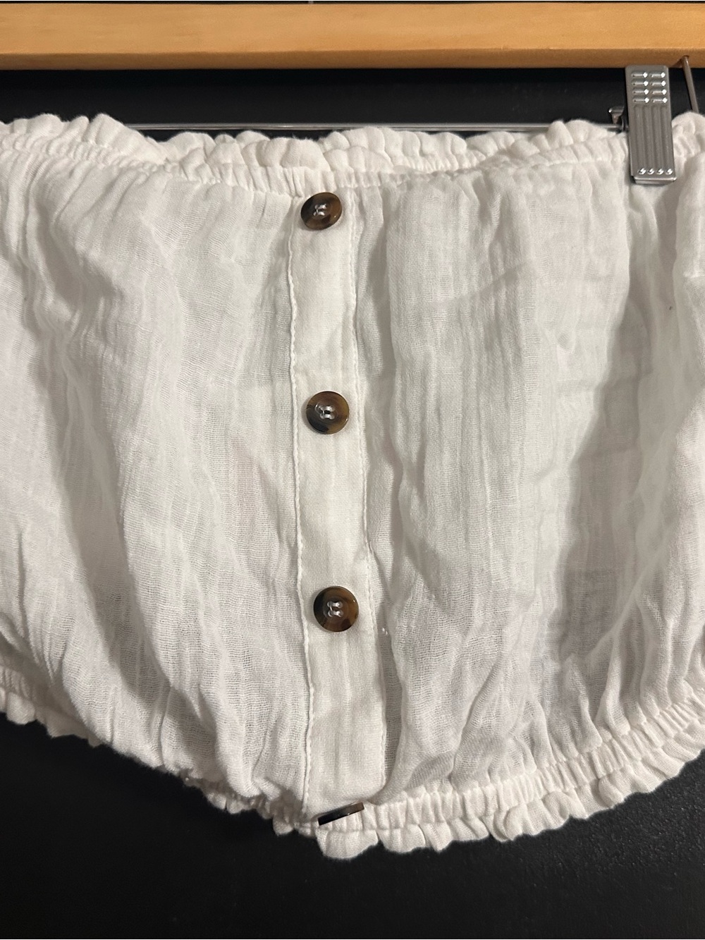 White 2 piece beach set with wide-leg pants and strapless top - Picture 5 of 5